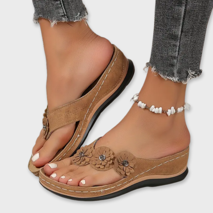 Luna Comfort Sandals – Lightweight Support & Everyday Style