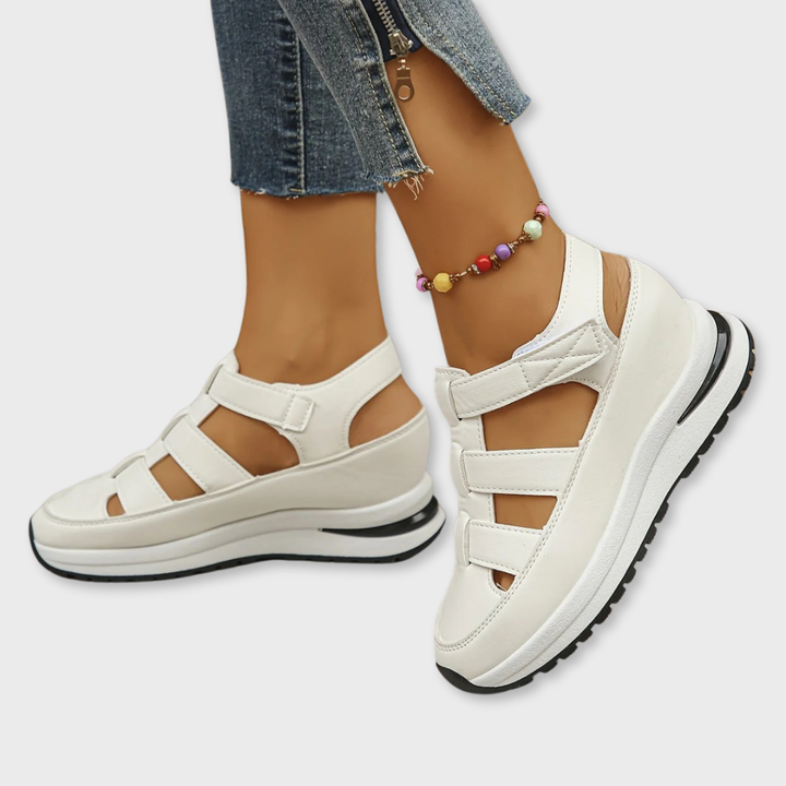 Karla – Lightweight Lift & Everyday Style