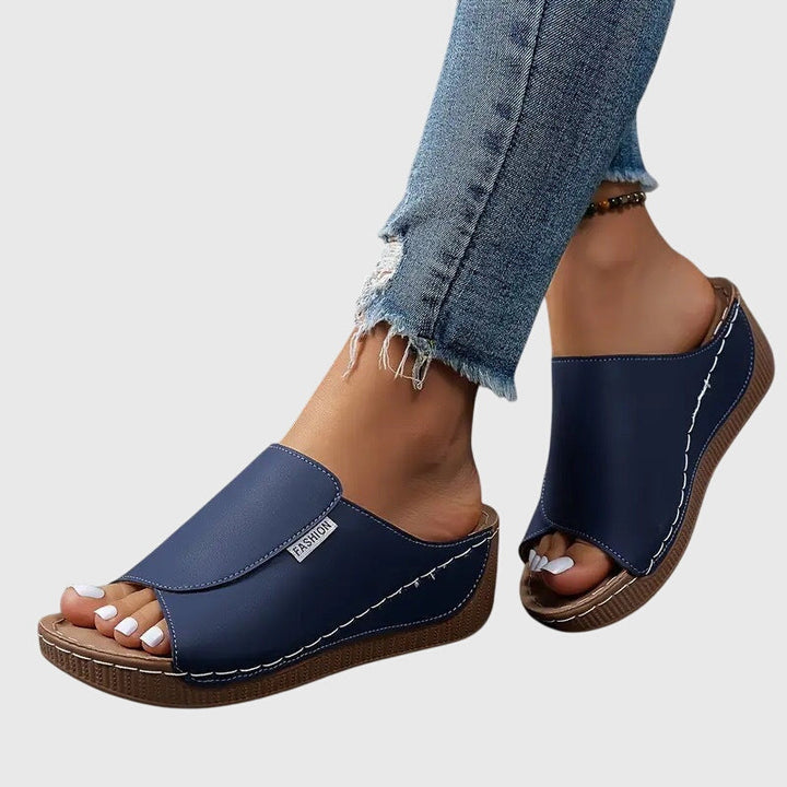 Esther Comfort Sandals – Stylish Everyday Support