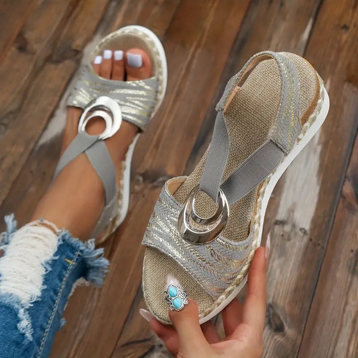 Kristy - Everyday Stability & Effortless Style