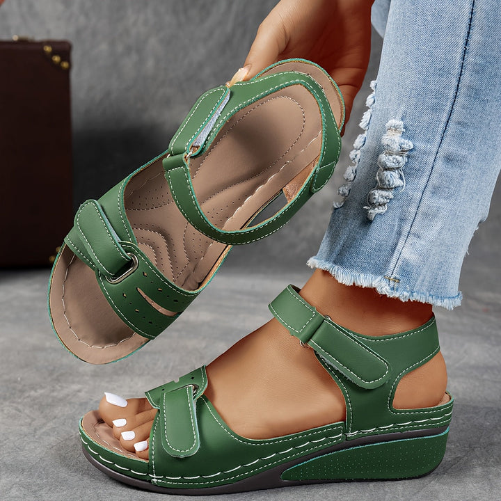 Kristen Comfort Sandals – Effortless Style & Everyday Support