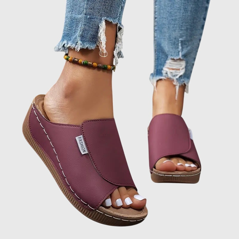 Esther Comfort Sandals – Stylish Everyday Support