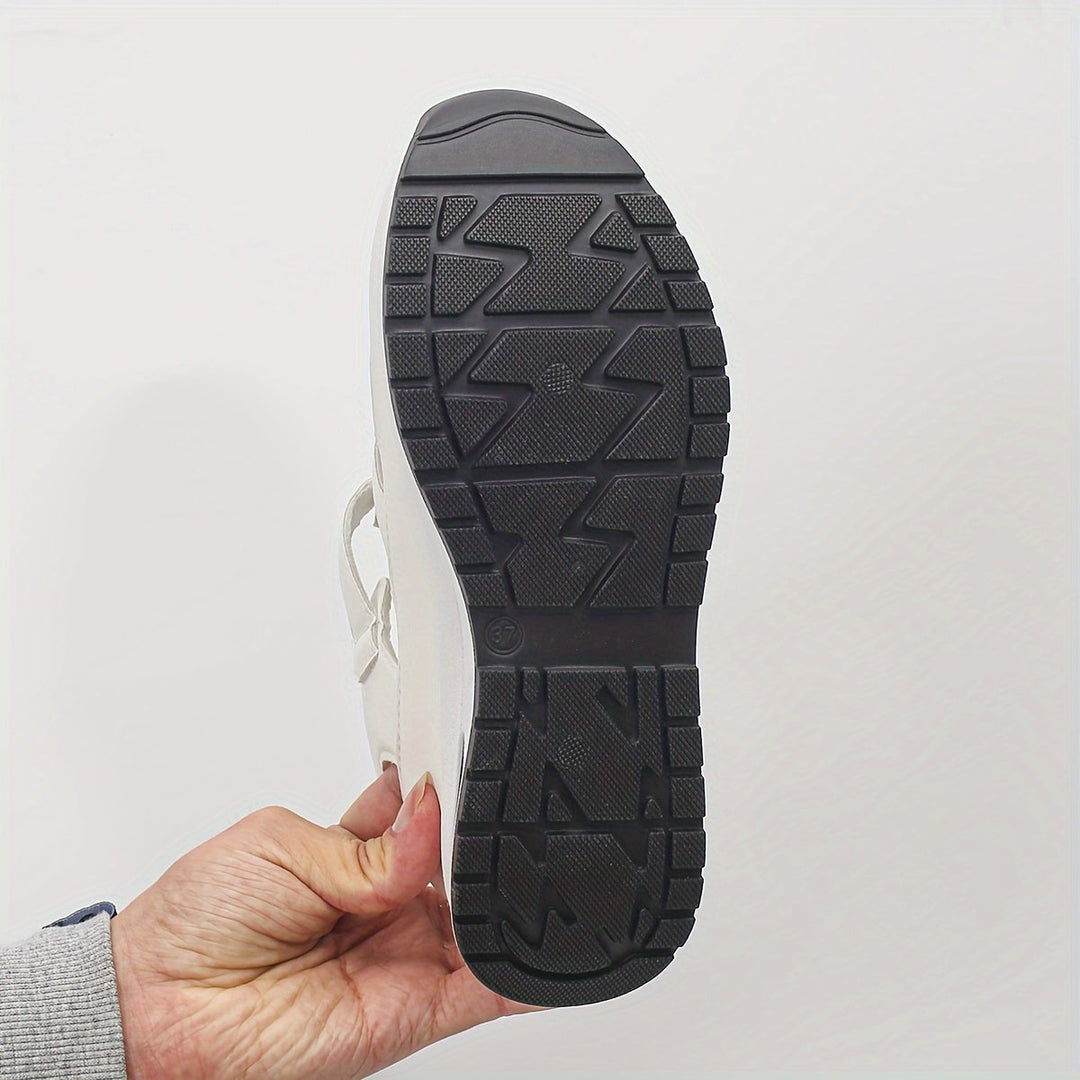 Karla – Lightweight Lift & Everyday Style