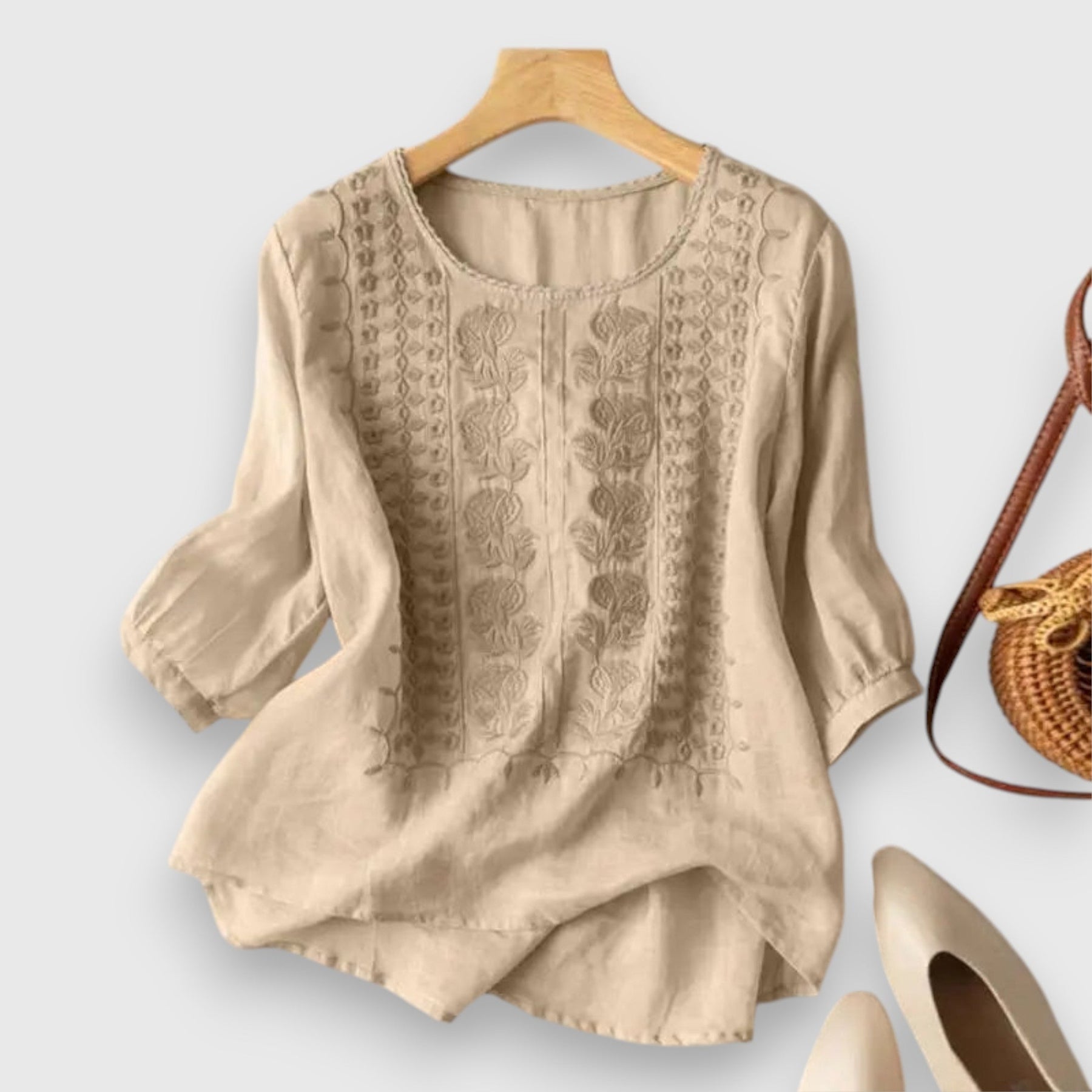 Clara - Shirt