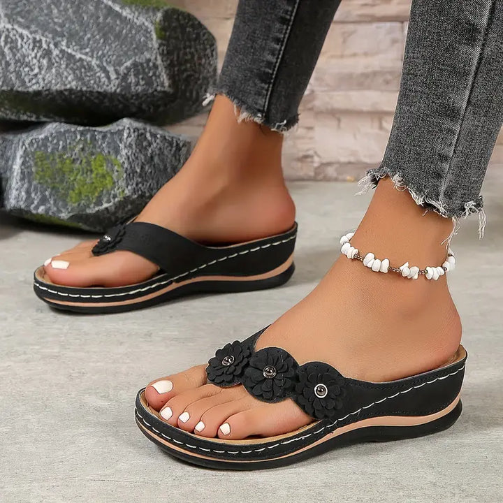 Luna Comfort Sandals – Lightweight Support & Everyday Style