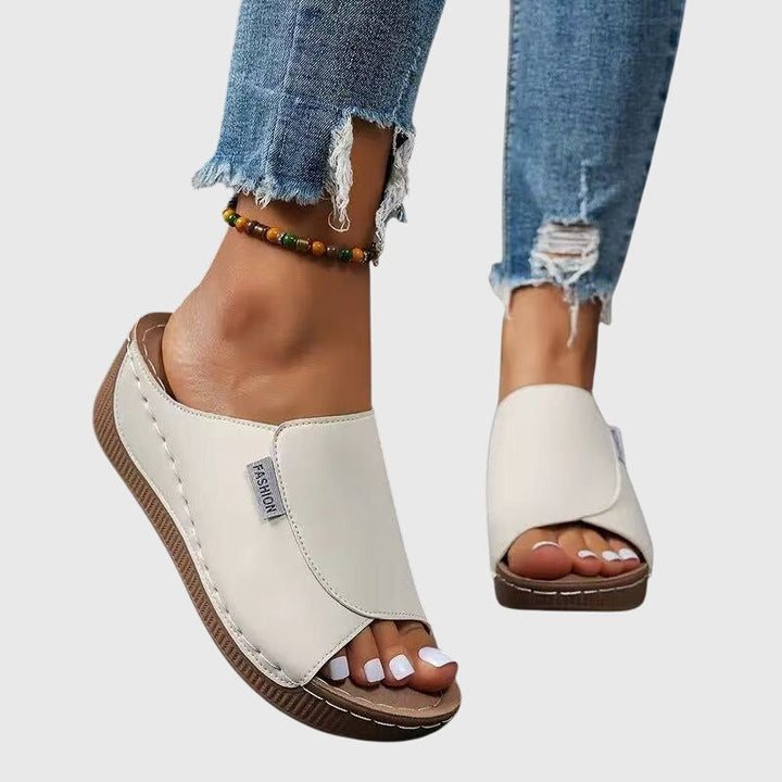 Esther Comfort Sandals – Stylish Everyday Support