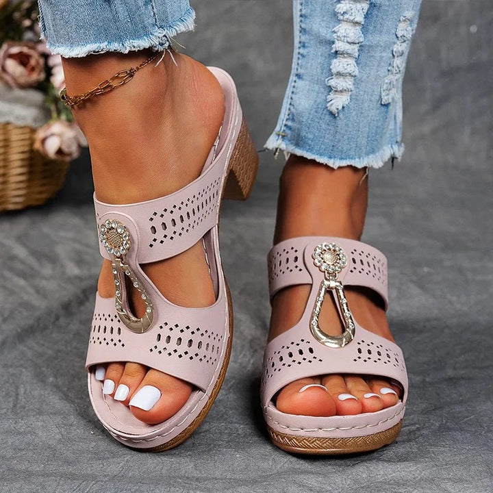 Diane Comfort Sandals – Stylish Support & Everyday Ease